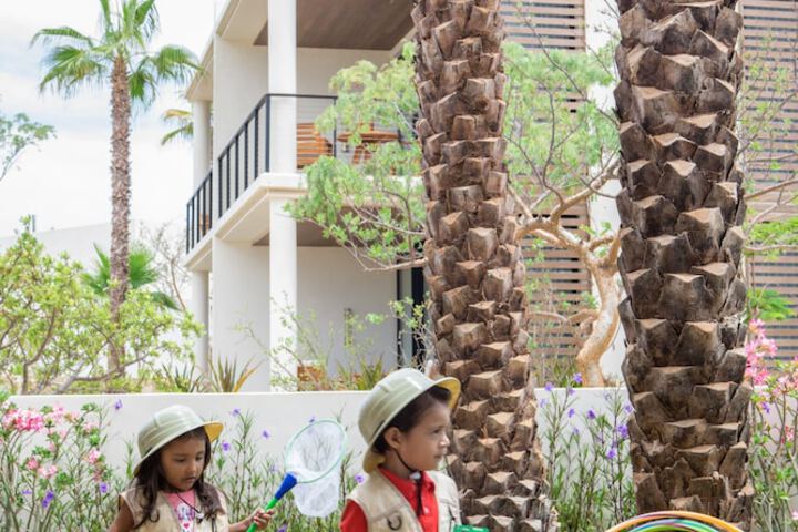 Childrens Activities 156 of 203