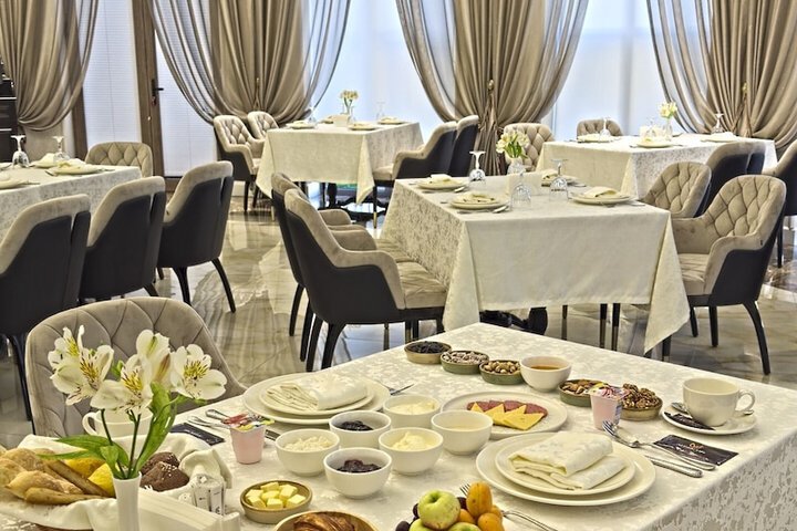 Breakfast/Coffee Service 33 of 45