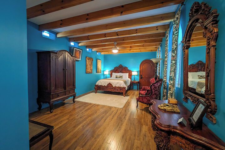 Room 5 of 67