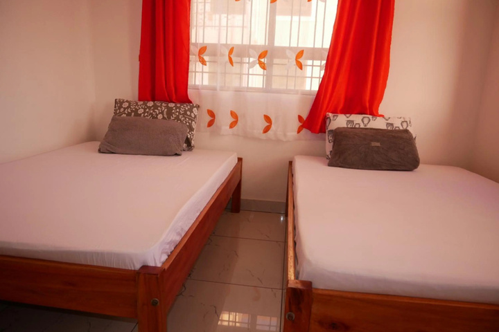 Room 14 of 20