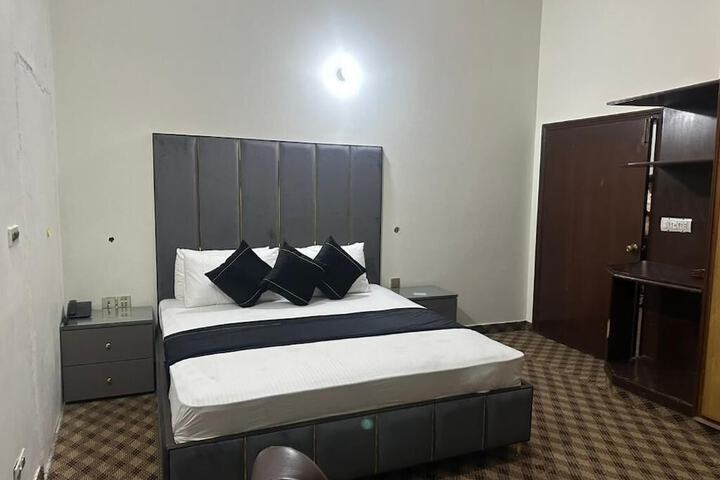 Green Land Hotel Lahore