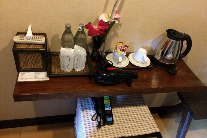 Room amenity
