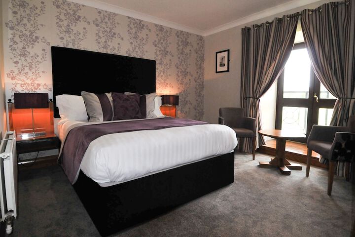 Room 5 of 21