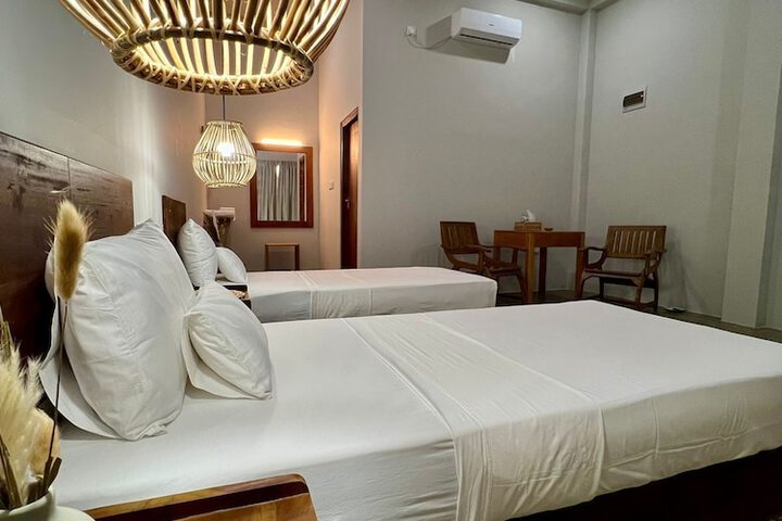 Room 4 of 29