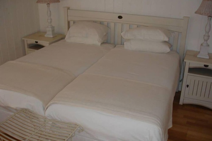Room 6 of 23