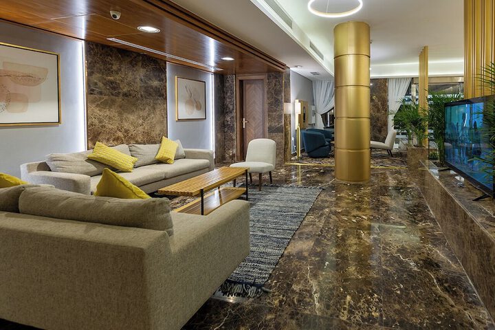 Hotel Interior 11 of 63