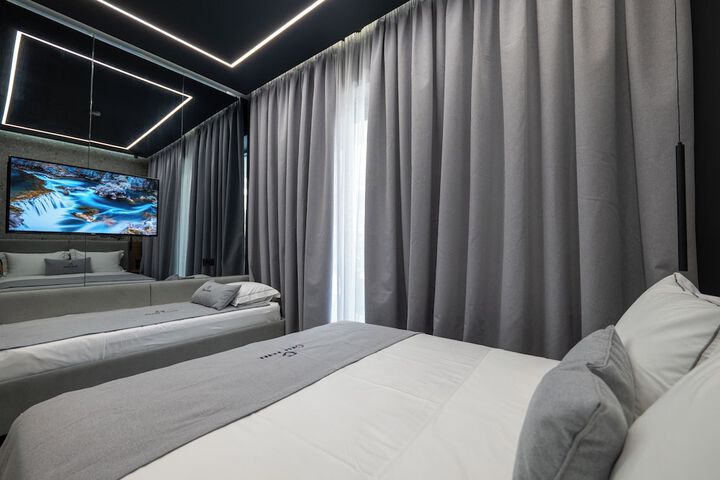 Room 54 of 147