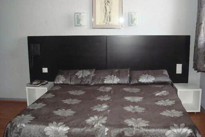 guest_rooms