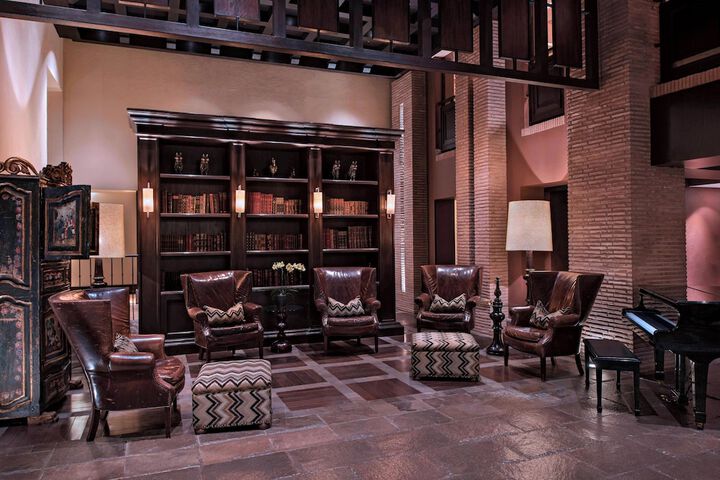 Lobby Entry