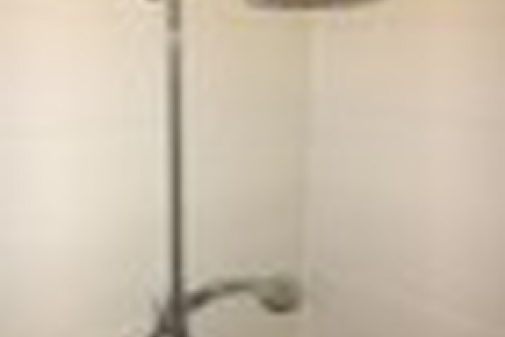 Room 9 of 9