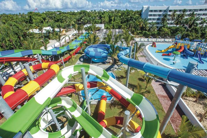 Pools & Facilities