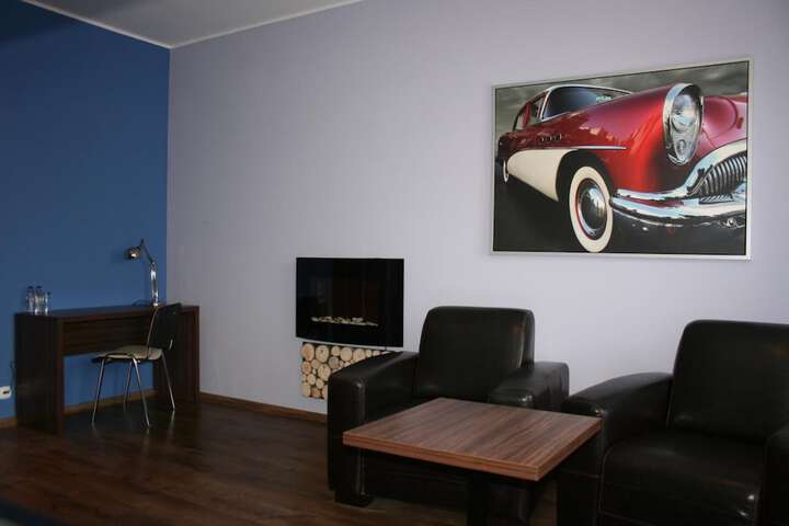 Room 22 of 46