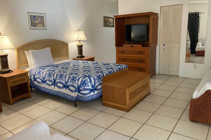 Room 4 of 57