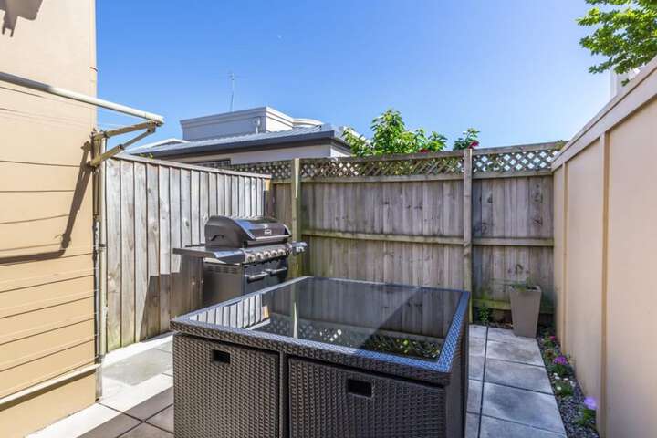 Property Grounds 77 of 80