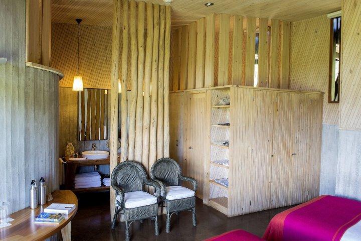 Room 15 of 37