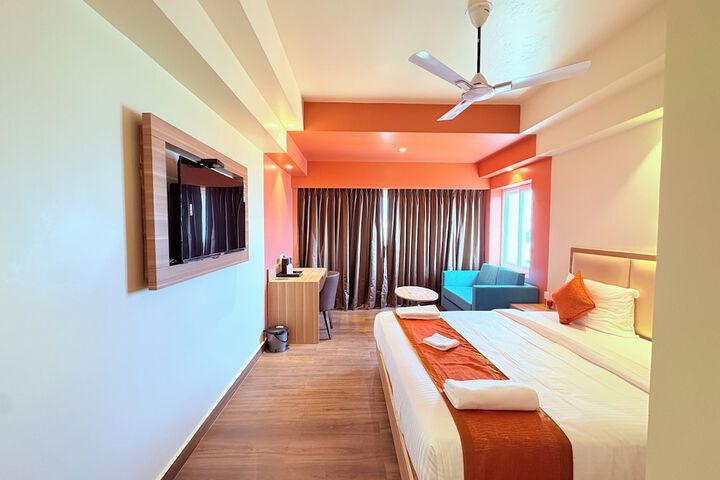 Room 48 of 73