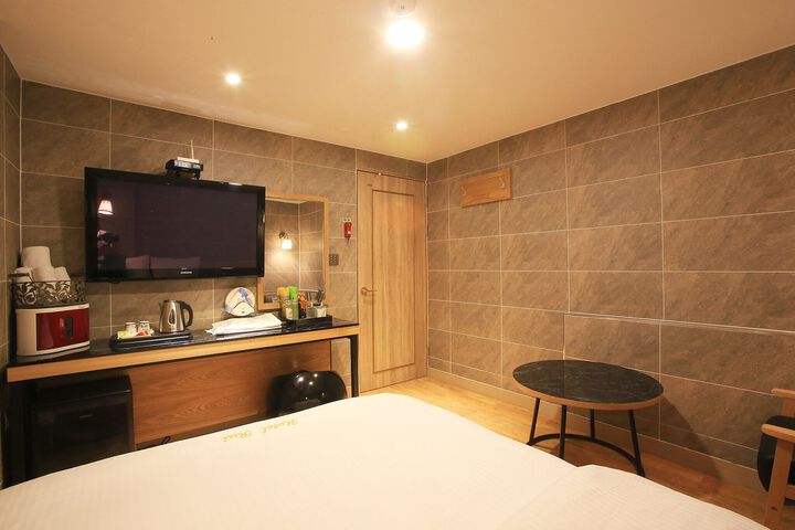Room 96 of 127