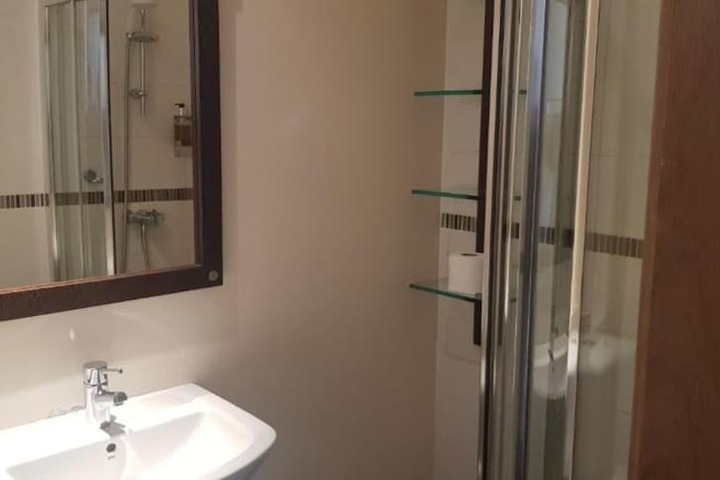 Room 47 of 62