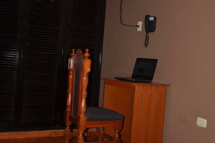 Room 5 of 36