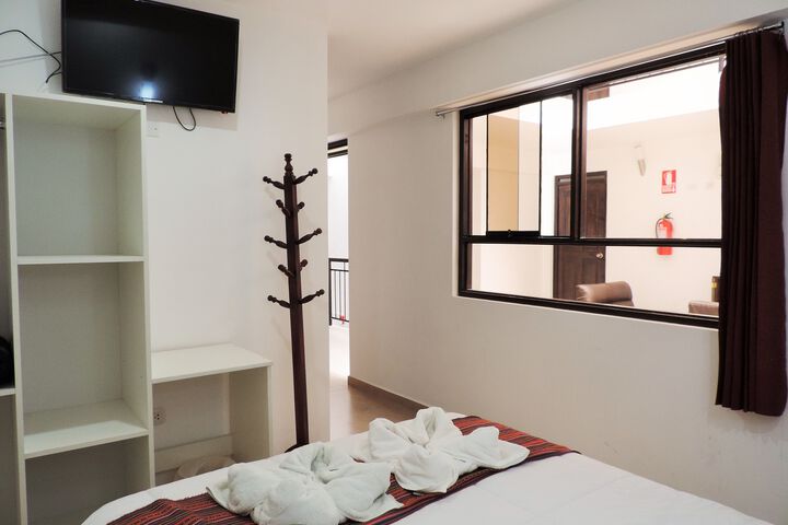 Room 26 of 33
