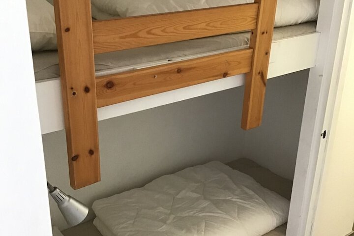 Room 11 of 39