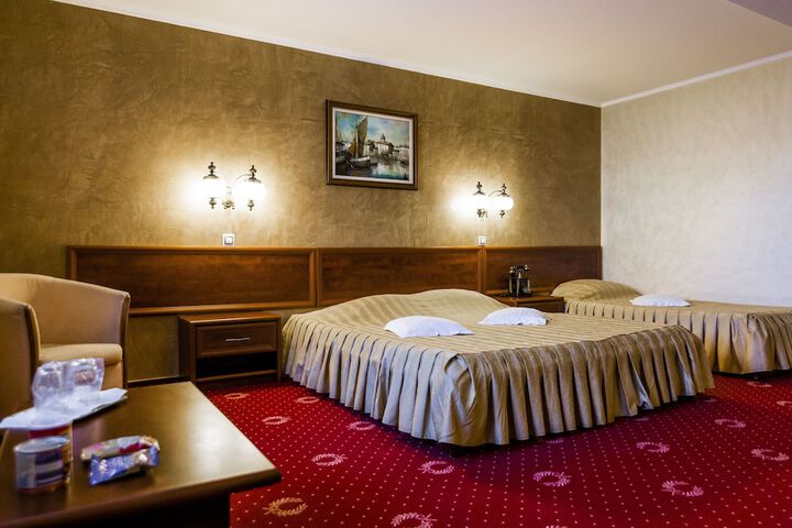 Room 26 of 78