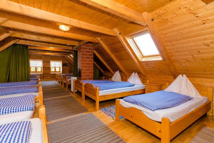 General 2 of 25