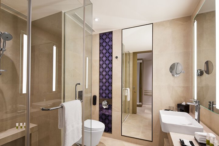 Clean Restrooms