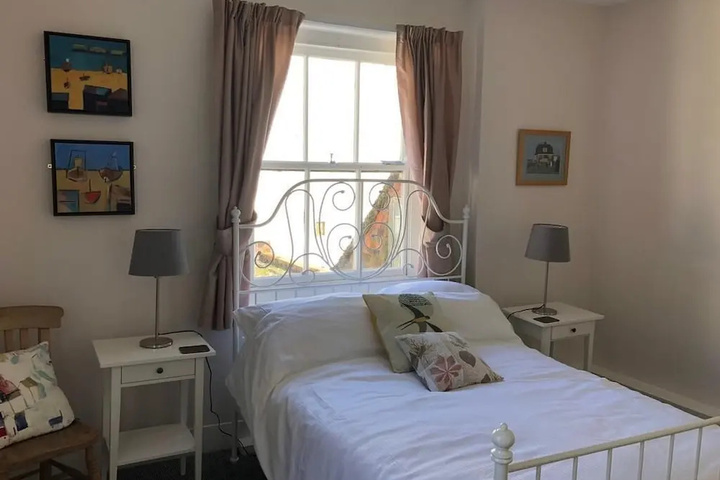 Room 3 of 14
