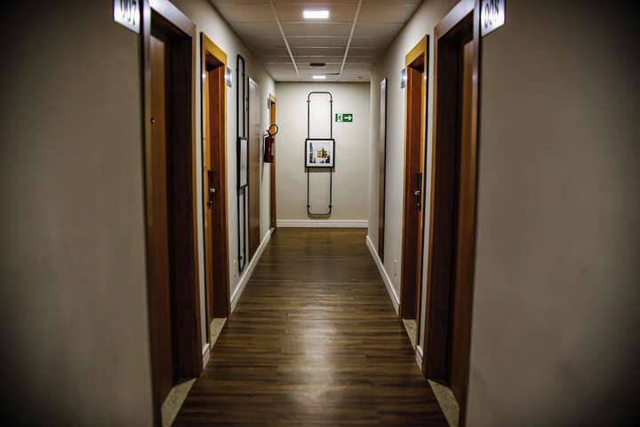 Ballroom/Hall 37 of 38