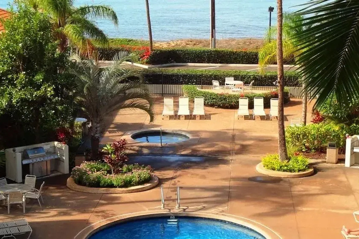 Pool 11 of 21