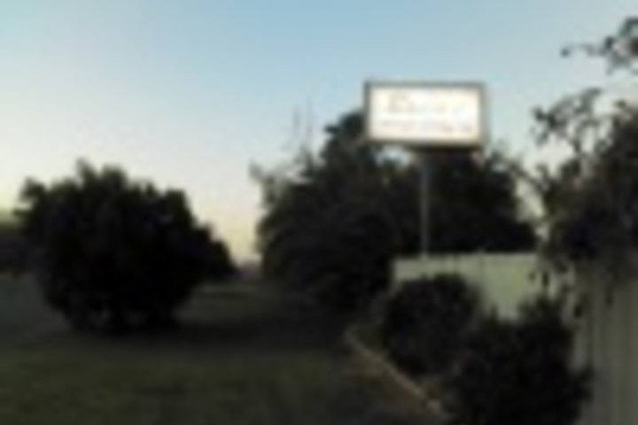 Hotel 4 of 228
