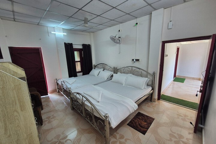 Room 7 of 31