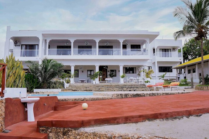 Hotel 34 of 42