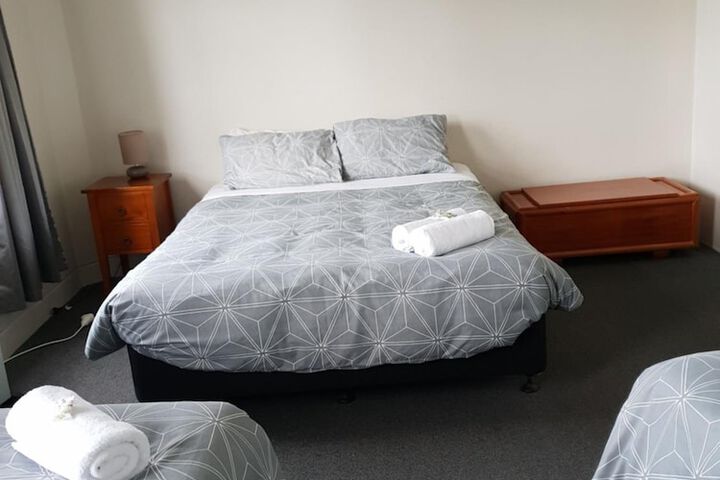 Room 10 of 40