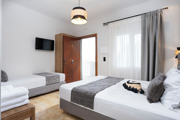 Room 14 of 112