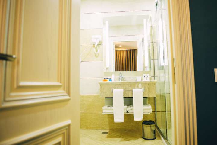 Room 20 of 41