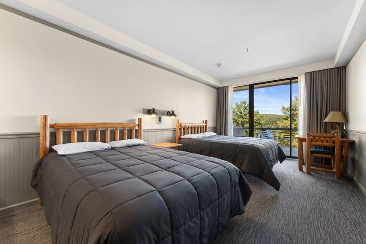 Room 15 of 68