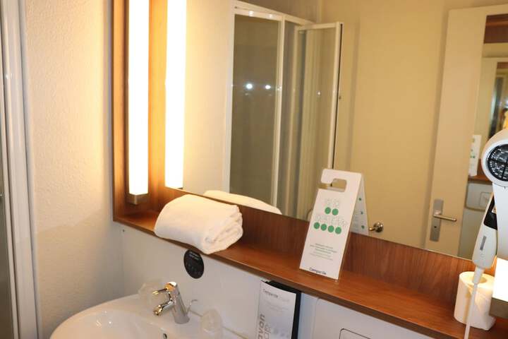 Clean Restrooms