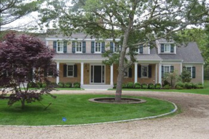 Exterior of 65 Moonpenny Lane - Eight Bedroom House