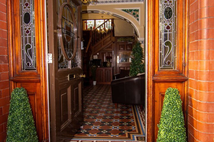 Hotel 70 of 78