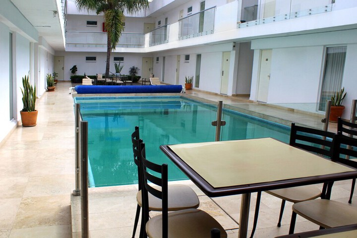Pool 49 of 85