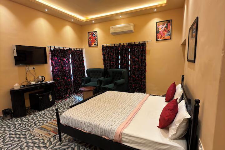 Room 36 of 89