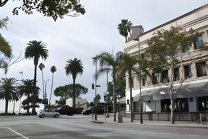 Hotel 6 of 10
