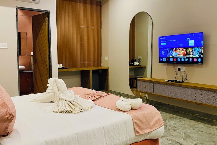 Room 10 of 50