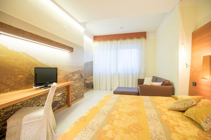 Room 20 of 44