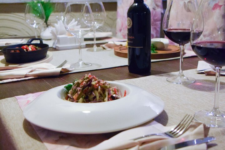 Dining 39 of 46