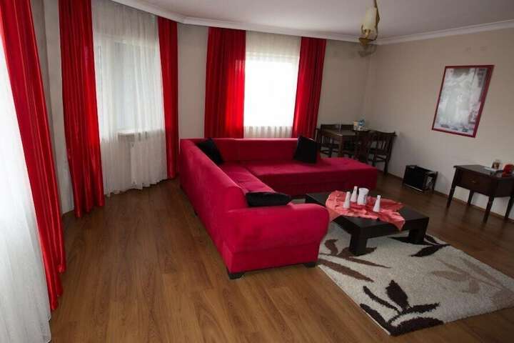 Room 14 of 31