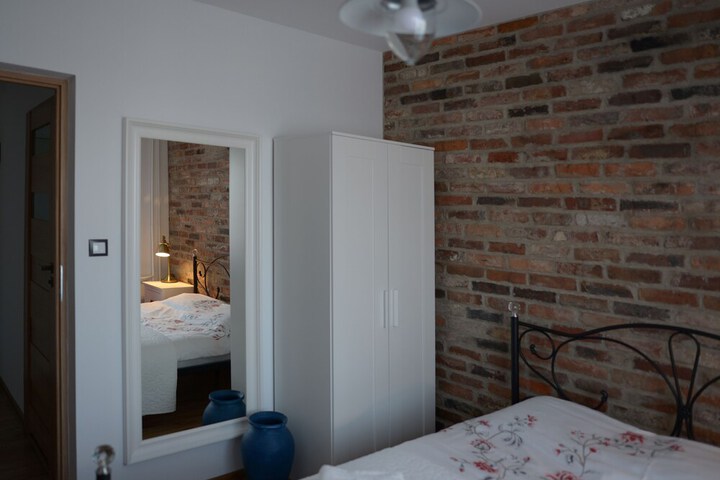 Room 26 of 61