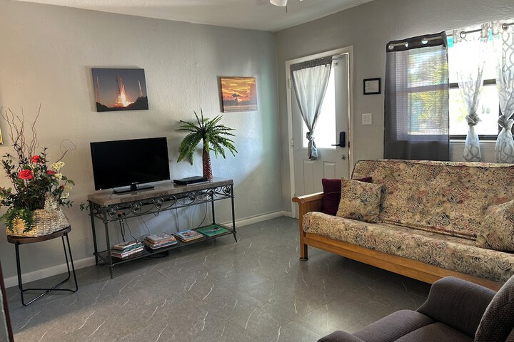 Room 15 of 37